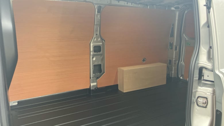 Ford Transit Custom 280 L2 Diesel Fwd 2.0 EcoBlue 136ps H1 Van Limited Auto